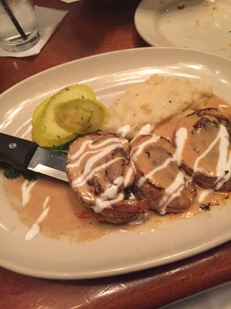 Z'Tejas Southwestern Grill signature dishes Chorizo Stuffed Pork Tenderloin
Habanero Herb Butter Filet Mignon
Diablo Pasta